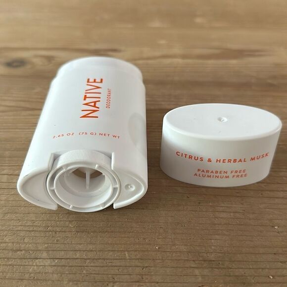 Native Deodorant Citrus & Herbal Musk scent NEW never used 2.65 OZ - Picture 4 of 4